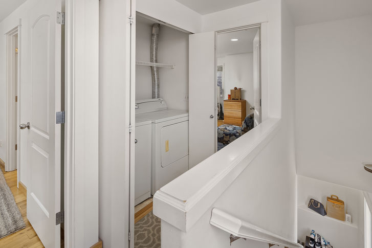 8504 Stone Ave N Seattle – Upgrade Realty20