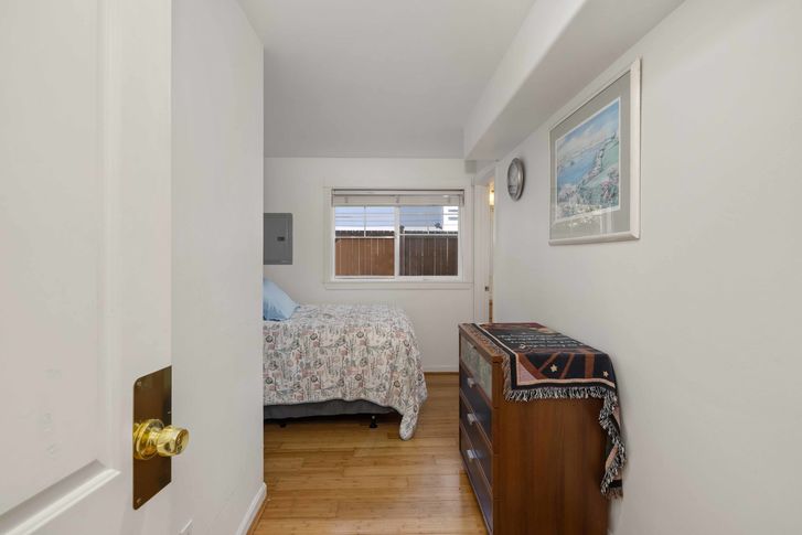 8504 Stone Ave N Seattle – Upgrade Realty6