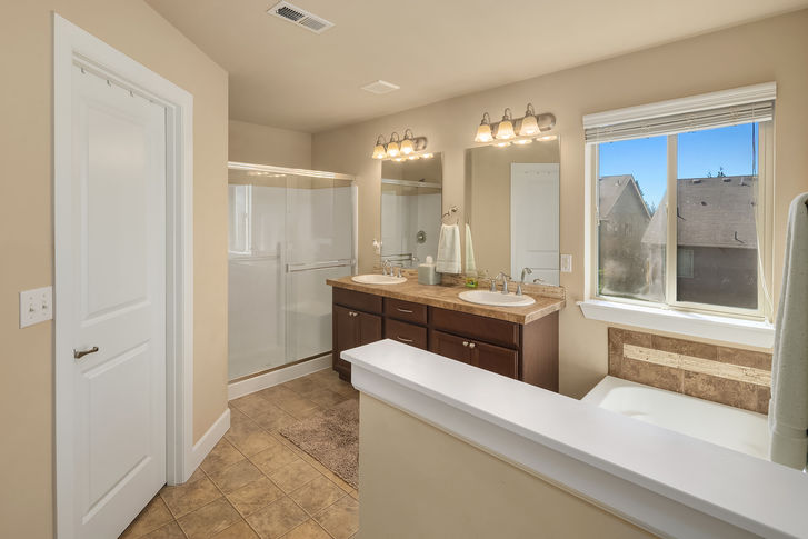 13007 SE 308th St Auburn – Upgrade Realty20