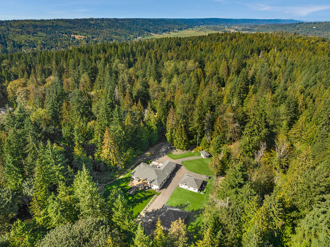 29505 NE 52nd st Carnation &#8211; Upgrade Realty1