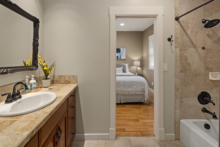 29505 NE 52nd st Carnation &#8211; Upgrade Realty41