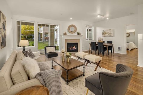 Le Chateau &#8211; Upgrade Realty14