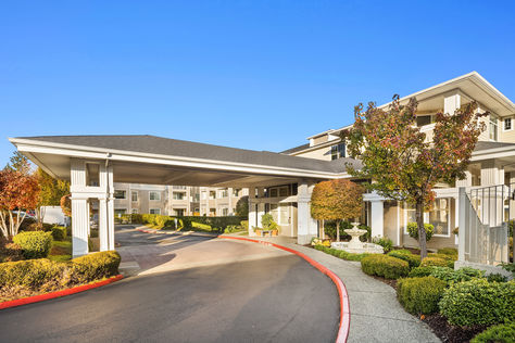 Le Chateau &#8211; Upgrade Realty2