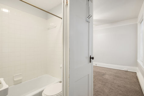 403 Terry Ave 104 Seattle WA 98136 &#8211; Upgrade Realty7