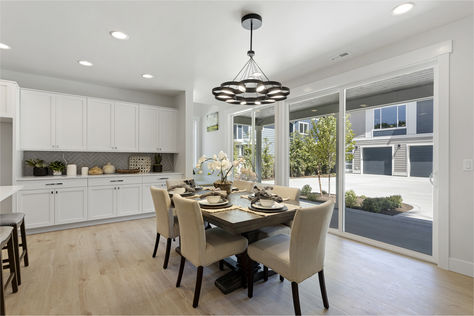 14106 6th Ave SW Burien – Upgrade Realty11