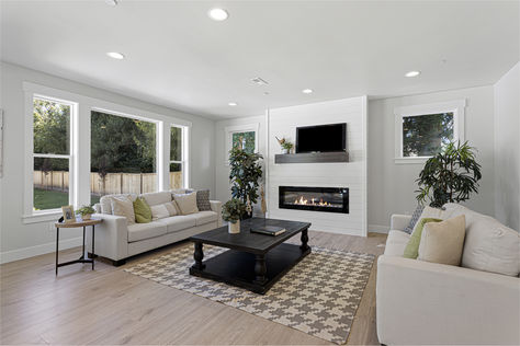 14106 6th Ave SW Burien – Upgrade Realty12