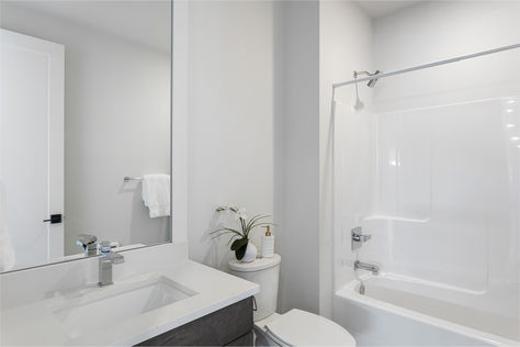 14106 6th Ave SW Burien – Upgrade Realty34