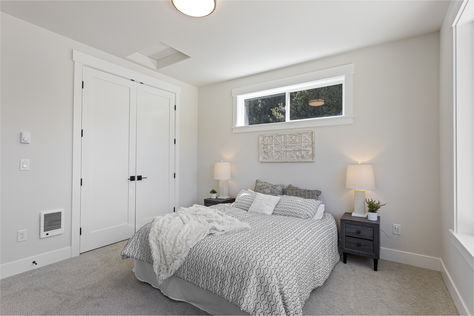 14106 6th Ave SW Burien – Upgrade Realty36