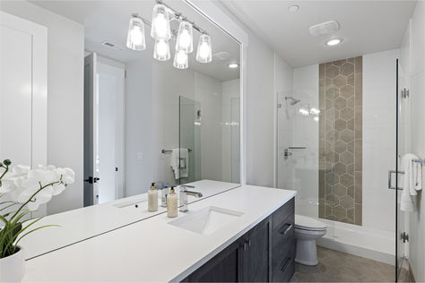 14106 6th Ave SW Burien – Upgrade Realty41