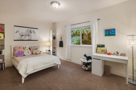 1722 264th Ave NE Redmond – Upgrade Realty10