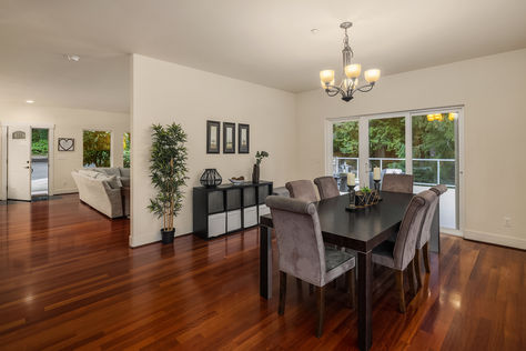 1722 264th Ave NE Redmond – Upgrade Realty18