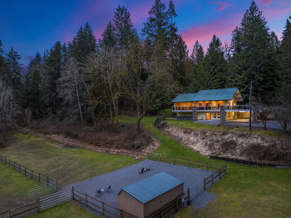 1722 264th Ave NE Redmond – Upgrade Realty46