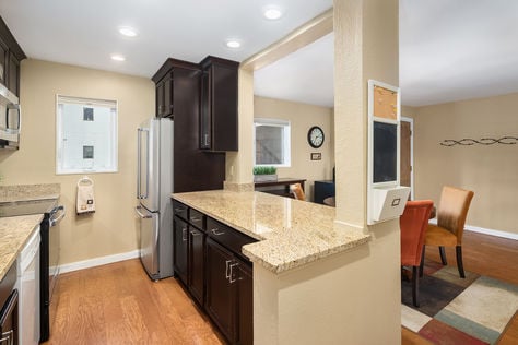 5025 California Ave SW 206 Seattle &#8211; Upgrade Realty18