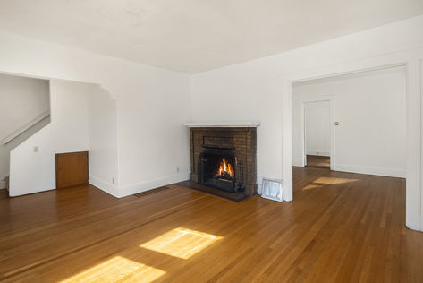 5214 Green Lake Way N Seattle &#8211; Upgrade Realty11