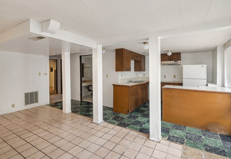 5214 Green Lake Way N Seattle &#8211; Upgrade Realty14