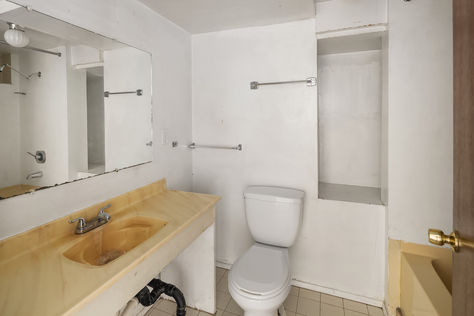 5214 Green Lake Way N Seattle &#8211; Upgrade Realty16