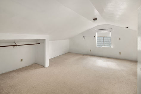 5214 Green Lake Way N Seattle &#8211; Upgrade Realty22