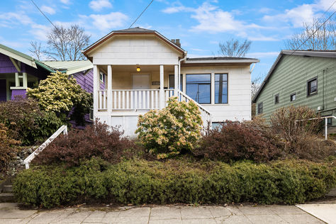 5214 Green Lake Way N Seattle &#8211; Upgrade Realty28