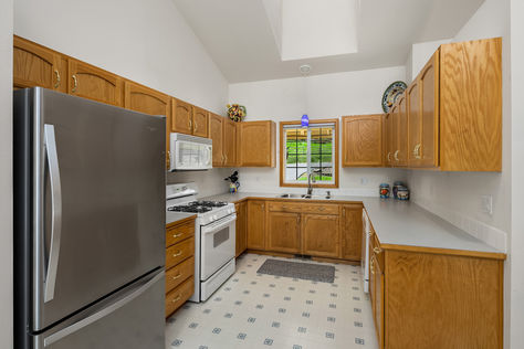 7613 Kona Ln SE Port Orchard – Upgrade Realty16