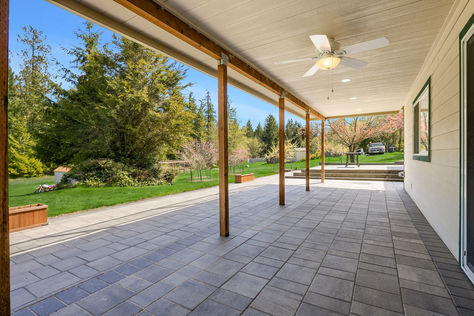 7613 Kona Ln SE Port Orchard – Upgrade Realty33