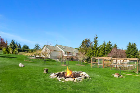 7613 Kona Ln SE Port Orchard – Upgrade Realty36