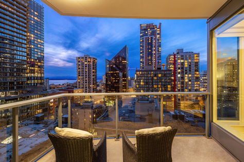 Escala 1201- Upgrade Realty1