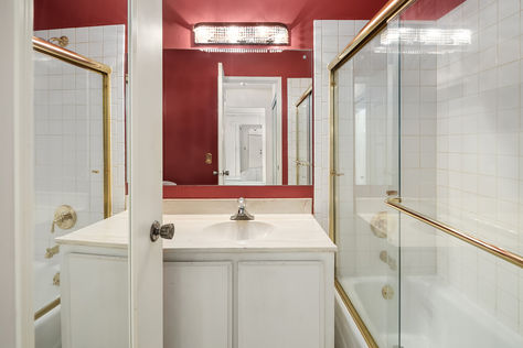 10919 GLen Acres Dr S #D Seattle &#8211; Upgrade Realty2