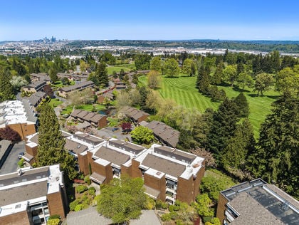 10919 GLen Acres Dr S #D Seattle &#8211; Upgrade Realty36