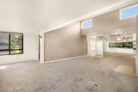 10919 GLen Acres Dr S #D Seattle &#8211; Upgrade Realty6