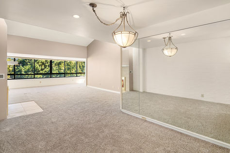 10919 GLen Acres Dr S #D Seattle &#8211; Upgrade Realty9