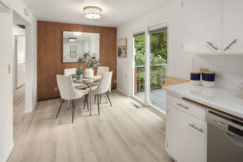 2344 NE 128th St Seattle – Upgrade Realty27