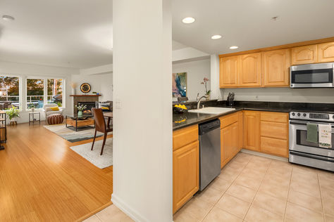 4847 California Ave SW 209 Seattle &#8211; Upgrade Realty14