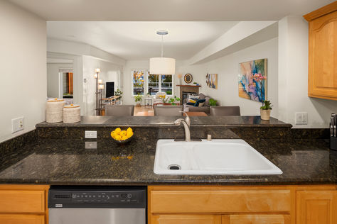 4847 California Ave SW 209 Seattle &#8211; Upgrade Realty15