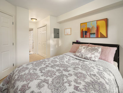 4847 California Ave SW 209 Seattle &#8211; Upgrade Realty6