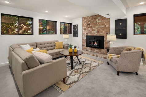 1846 2nd St Kirkland &#8211; Upgrade Realty28