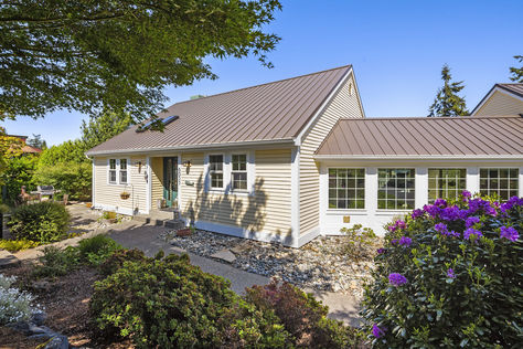 6035 White Deer Ln Freeland &#8211; Upgrade Realty20