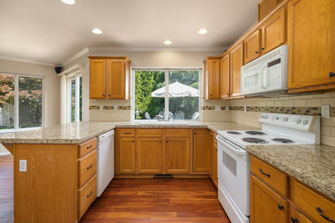 21642 SE 239th Pl Maple Valley – Upgrade Realty12