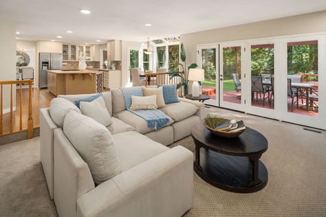 26015 SE 34th St Sammamish – Upgrade Realty18