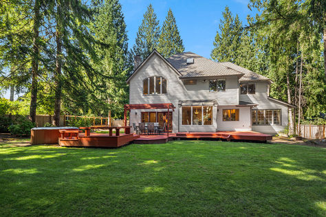 26015 SE 34th St Sammamish – Upgrade Realty31