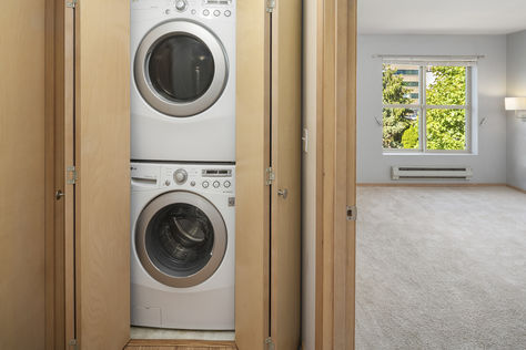 9520 1st Ave NE C302 Seattle – Upgrade Realty13