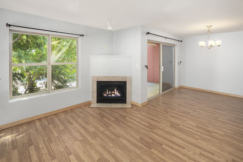 9520 1st Ave NE C302 Seattle – Upgrade Realty7