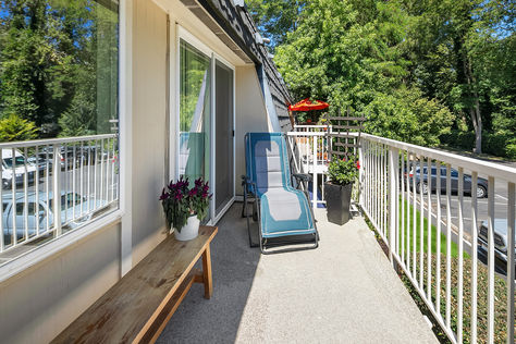 9805 ne 124th st 108 kirkland- Upgrade Realty11