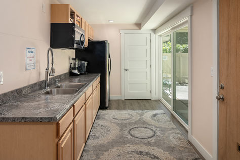 9805 ne 124th st 108 kirkland- Upgrade Realty13