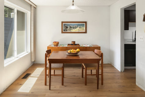 9805 ne 124th st 108 kirkland- Upgrade Realty5