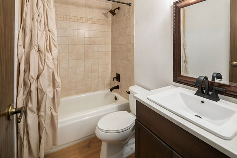 9805 ne 124th st 108 kirkland- Upgrade Realty9
