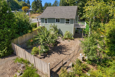 13025 Robinhood Ln Snohomish – Upgrade Realty28