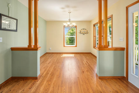 13025 Robinhood Ln Snohomish – Upgrade Realty38