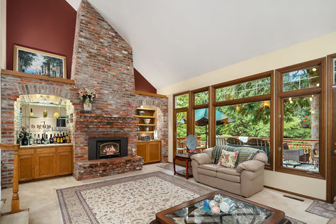 15518 NE 179th St Woodinville – Upgrade Realty10