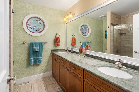 15518 NE 179th St Woodinville – Upgrade Realty36