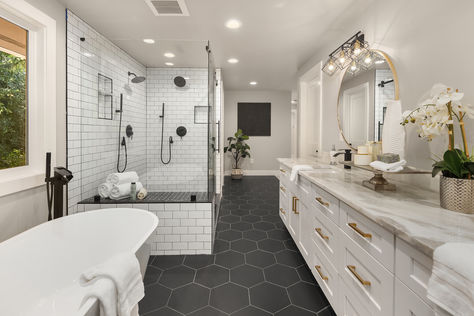 19525 NE 188th St Woodinville – Upgrade Realty2